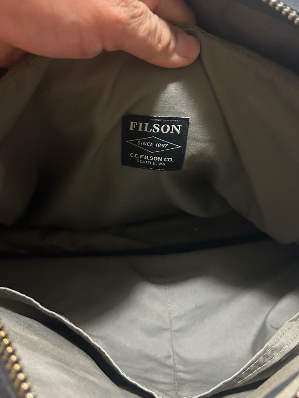 Filson Rare 24-Hour Briefcase in Black - Picture 5 of 7